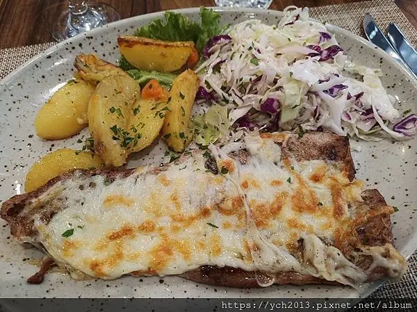 貝羅格拉齊克要塞午餐／保加利亞午餐