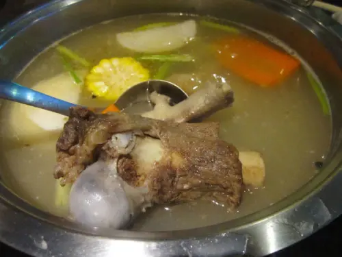 【東區宵夜】澳門豬骨煲滿滿的濃醇香郁滋味-珍湯火鍋