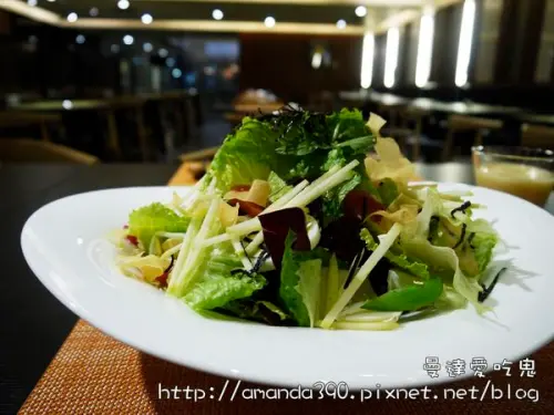 【高雄食記】苓雅區 Double Veggie 蔬活食堂 ● 顛覆傳統的素食創意料理 ❤❤