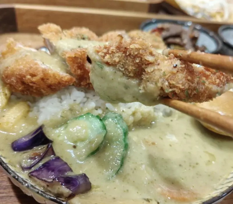 竹東美食推薦｜塊肉究派咖哩專賣店