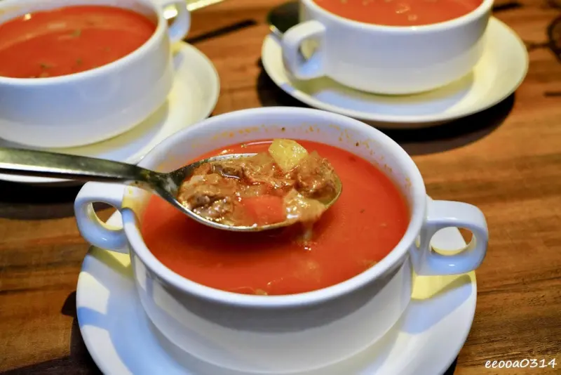 台北牛排推薦｜亨利客原味炭烤牛排，老饕牛排88折嚐鮮、A5和