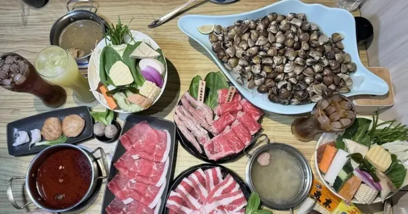松山車站火鍋推薦！林柏食参涮涮鍋 爆炸蛤蜊盤超值，松山火鍋首選。