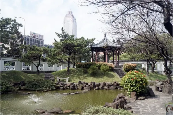 [城市小旅行]台北逸仙公園~隱身鬧區的世外桃源