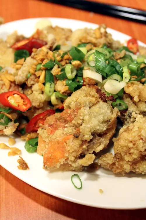 長安東路‧味香量少臨洋港熱炒