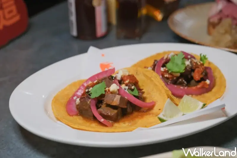 辣蜂蜜美食20間！安食辣蜂蜜聯名20間餐廳，辣蜂蜜披薩 辣蜂蜜冰淇淋超涮嘴。