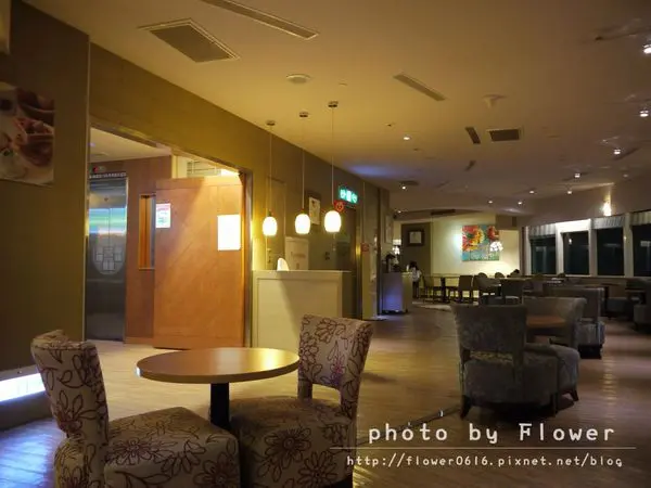 【台中│梧棲】360度旋轉餐廳。丹堤咖啡