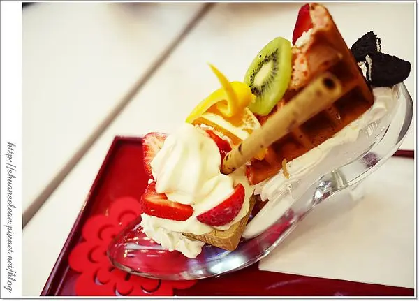 ◇阿蛤~原來我的玻璃鞋在這壓! 走進彩虹國度遇見101