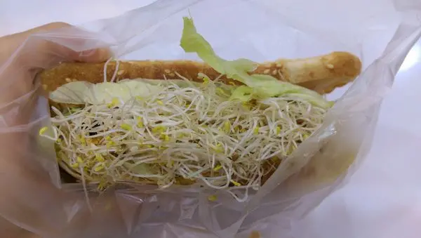 永新豆漿：特推燒餅沙拉！(新北永和)