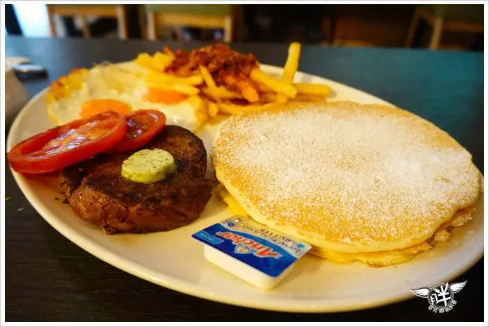 北市內湖　Housebistro 好適廚坊．台北不可錯過的10家早午餐 (姊妹淘)