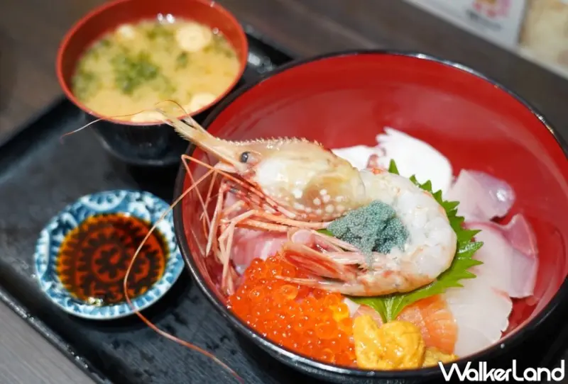 仙台早餐推薦！浜伸渡邊商店 現選現吃鮮美海鮮，親切老闆娘會說中文