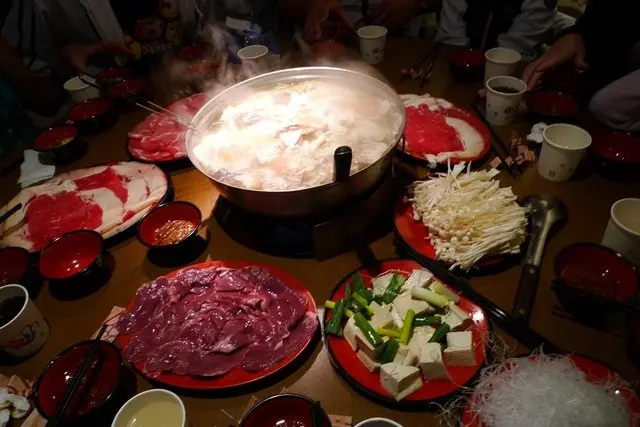 冬季火鍋第一砲 - 麒麟閣沙茶火鍋