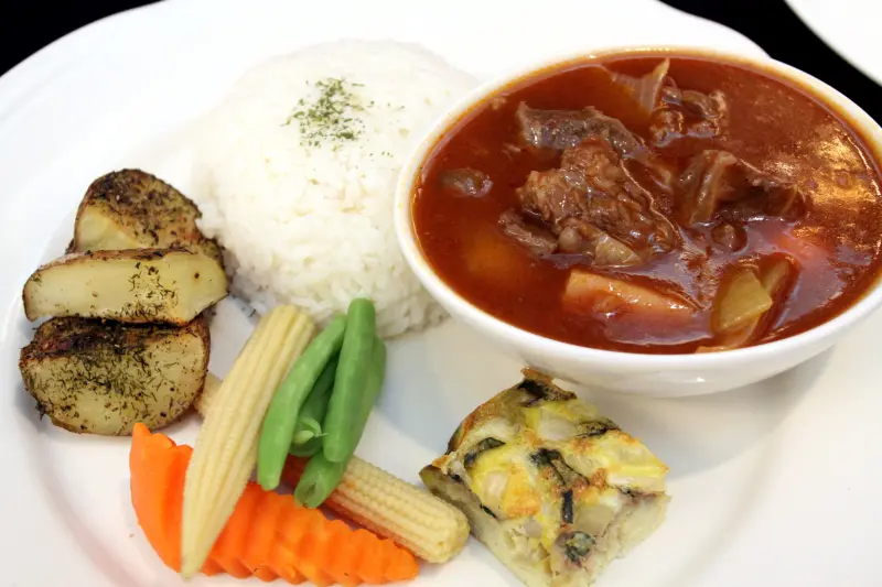 瑞光路‧MOOOON RIVER Cafe