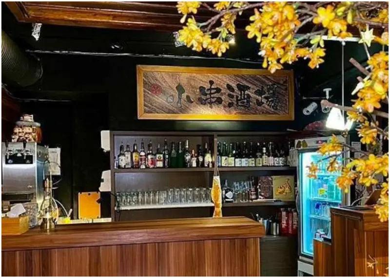 東區必訪居酒屋！小串堂燒鳥料理，地道日式氛圍與清酒絕配。