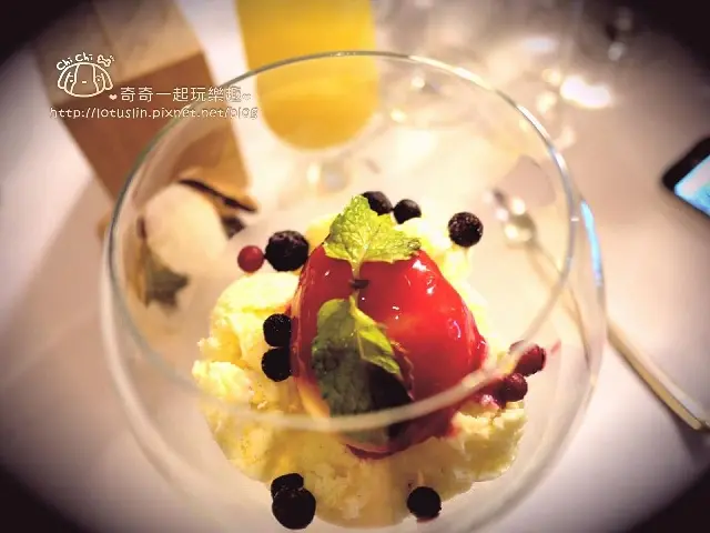 高雄 安多尼歐水岸歐式美食藝術  愛河畔的時尚藝術饗宴