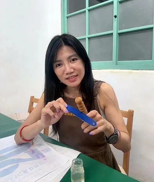 「手作課建薦」情侶推薦 新北投景點 中心新村，東千里革製間皮