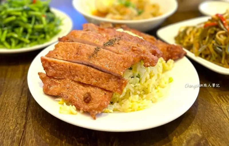 新北市永和區【五草車中華麵食館】用心、實惠，最接近鼎O豐 !