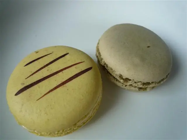 中山捷運站 Oui Cafe 抹茶.香蕉馬卡龍