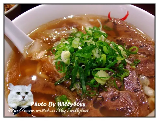 清爽卻好吃的牛肉麵－牛店(台北萬華)