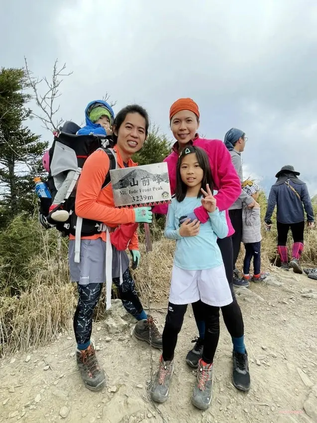 【百岳】玉山前峰(二刷)一日單攻《 3個小隊友(3歲7歲
