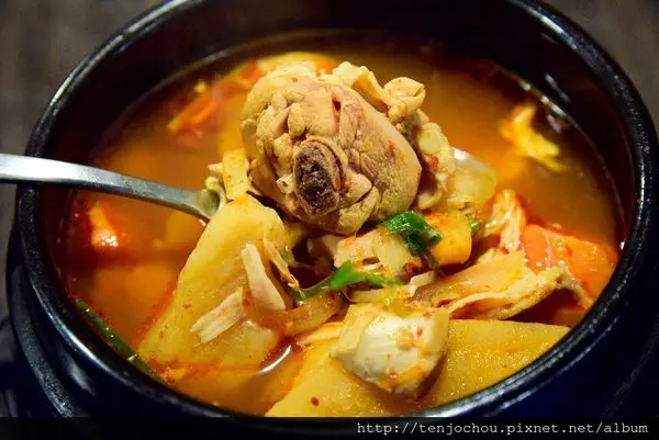 花花，甲飽沒【台北食記】公館 韓天閣 平價韓國料理cp值高