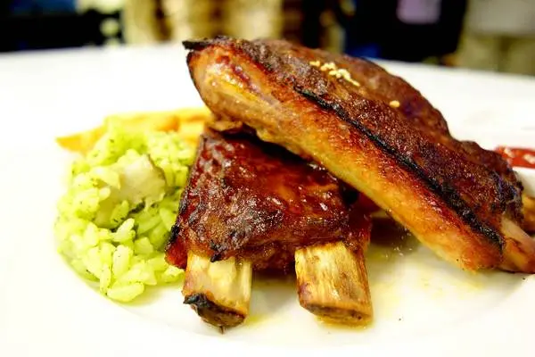 馴鹿先生與女士+厚燒肋排150元！新竹+東區+清華大學+宵夜街+北歐餐廳+平價美食+下午茶+甜點+150元餐點 3訪