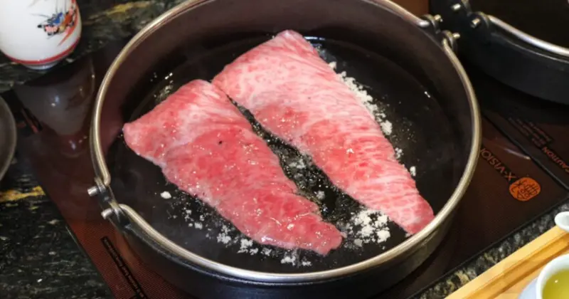 台北壽喜燒預約困難店！橋山壽喜燒傳承日本百年米其林，一次關西關東吃法。