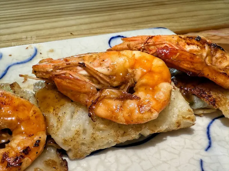 米修廚房 | 台中外埔早午餐，超霸氣的蝦仁粉漿蛋餅，一早還有蚵仔煎、米糕、炒飯、鹹菜鴨可以吃 @果果愛Fruitlove