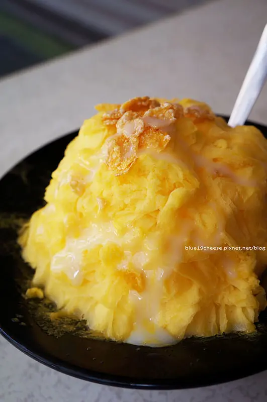 【宜蘭冰品】小水牛優質雪花冰專賣店 - 在地美食.雪花冰是我最近喜歡吃的冰品