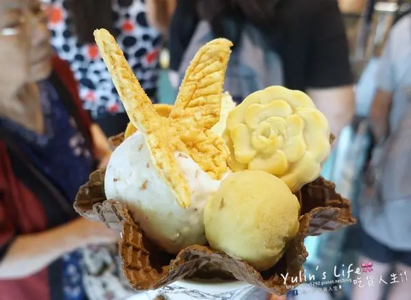 宮原眼科 miyahara ♥ 人氣必訪復古日出旗艦店 ♥ 去眼科吃冰買伴手禮!?