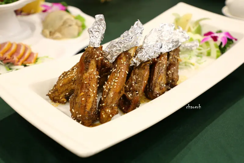 高雄-頂鮮台南擔仔麵 高雄店