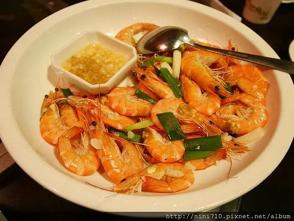 台中美食~母親節大餐第二ㄊㄨㄚ 彭城堂台菜海鮮餐廳 (豬油拌飯和蜜地瓜仙草冰無限供應耶!)