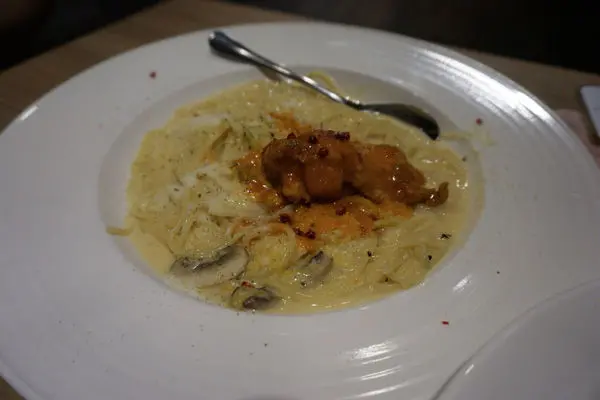 食記 ► 台北 大安區 ◄ YES BEAR 是熊咖啡 ✔ 捷運必吃美食：信義線-信義安和。有wifi&插座 x cp值極高義大利麵.沙拉.鬆餅每道都是經典！