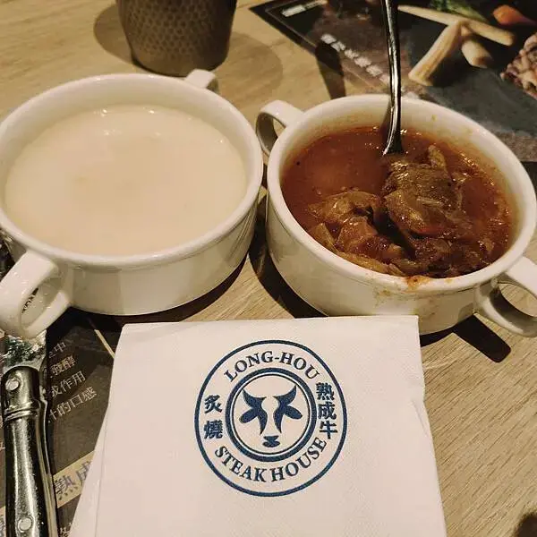 高雄夢時代瀧厚