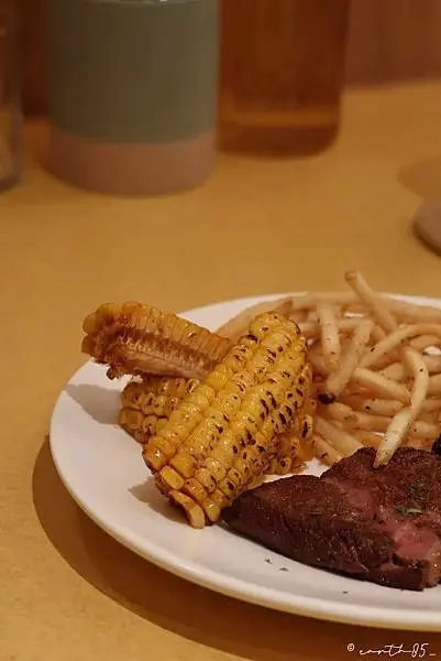 [ 台北美食 ]芮秋 Rachel-民生社區新開幕早午餐 玉