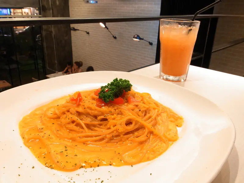 GRD日誌---25062011 里昂尼義麵坊 La L'eone Pasta：海膽奶油義大利麵好吃