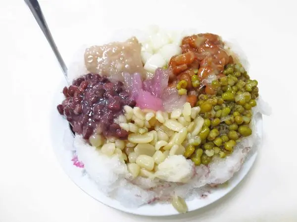 【台北萬華美食】龍都冰果専業家-超豐富八寶挫冰