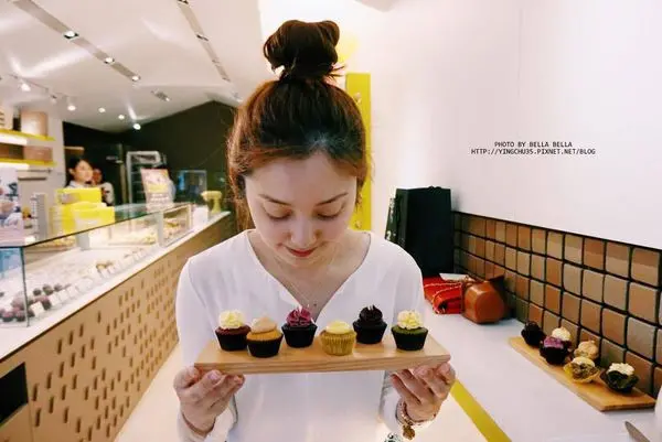 [試吃] 台北Les Bebes 貝貝西點 ▍ 女孩一定愛的超好吃杯子蛋糕，耍甜蜜情人節禮物在這裡