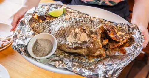花蓮娜滋滋烤魚，CP值爆表無菜單，必吃鹽烤魚。