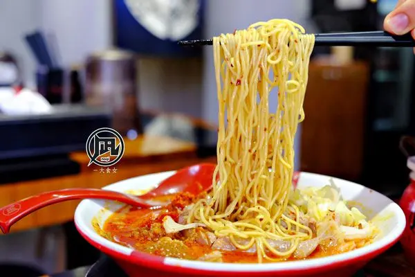 [天母美食] 凪Nagi拉麵-高CP值拉麵，我心目中的第一名！(附完整菜單MENU) 天母日式料理/天母拉麵/台北拉麵/天母聚餐推薦/石牌站美食