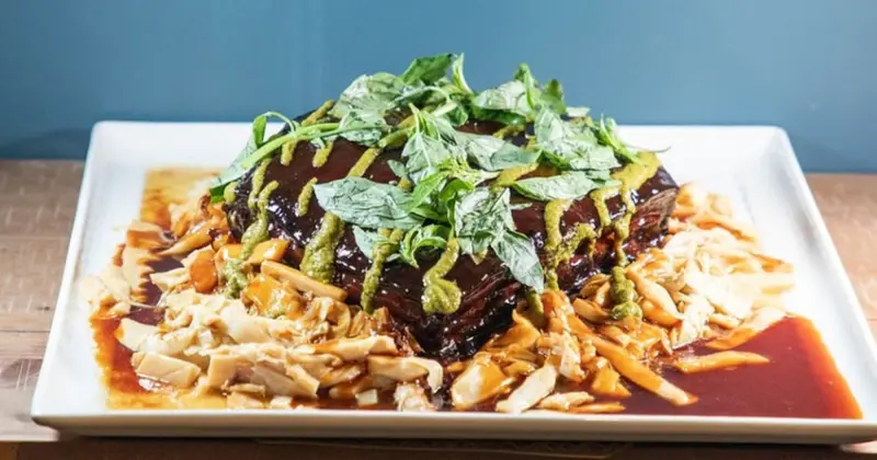 預約制華國私廚，民生社區美食新亮點，品嚐奢華華國烤鴨盛宴