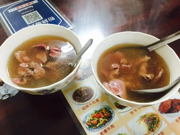 │食記│台南/文章牛肉湯-台南人的早餐都愛這一味啦！
