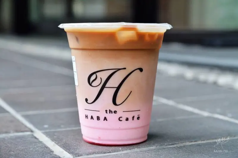 HABA Cafe 草莓拿鐵咖啡與抹茶拿鐵