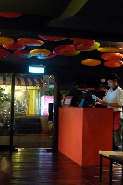 September 8, 2011  [台北] 齊客來 Chicken Rice Shop