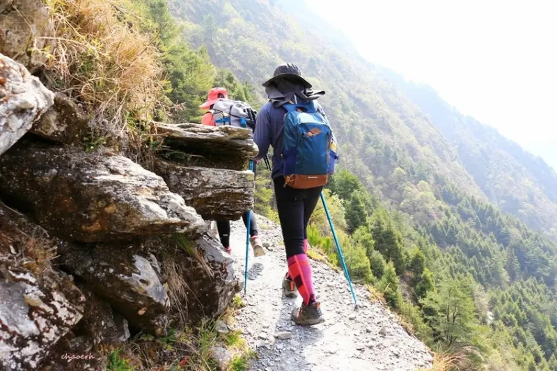【百岳】玉山前峰(二刷)一日單攻《 3個小隊友(3歲7歲