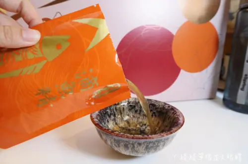 送禮送健康！芳茲日月養生雞魚饗宴禮盒・常溫滴雞精、滴魚精推薦，滋補養身好喝營養無腥味