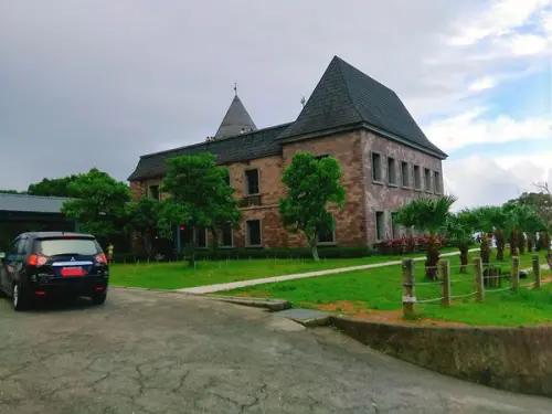 《宜蘭遊》中秋連假ＤＡＹ１一日遊，伯朗咖啡城堡，景色優於餐點，晚上接續羅東夜市！