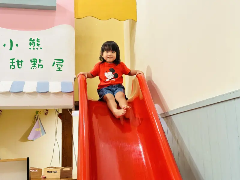 【香林薇拉】嘉義竹崎超人氣親子民宿｜入住「薇童年」房，開啟滿