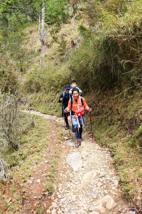 【百岳】玉山前峰(二刷)一日單攻《 3個小隊友(3歲7歲