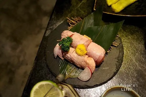 |台北中山‧火鍋| 三十小時熬製雞湯的真誠.低調奢華的日式火鍋《長孫shabu-shabu》美味現煎蛋餃.捷運南京復興站