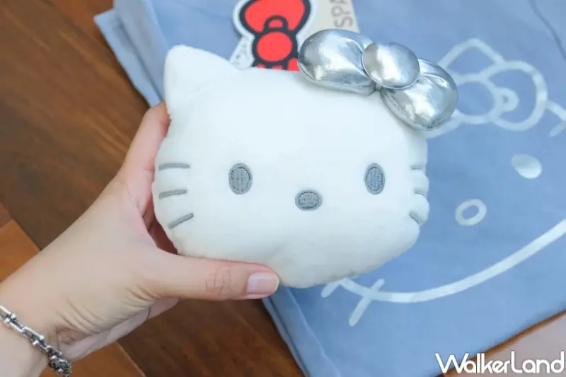 Kitty周邊必收！AIR SPACE三麗鷗聯名滿額贈，Kitty超市購物袋 大臉抱枕必收。